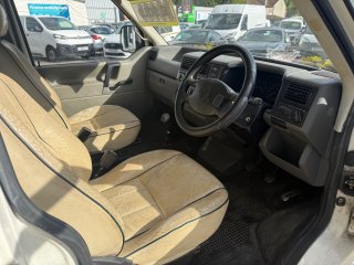 /photos/10983/06835ca0-56e4-36ac-c67a-fbea54f58867_i320x240.jpg