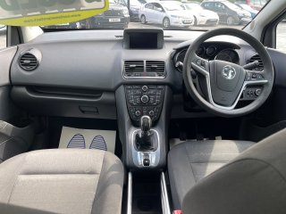 /photos/10983/44298122-6018-892a-e52d-02b2eb07c2fa_i320x240.jpg