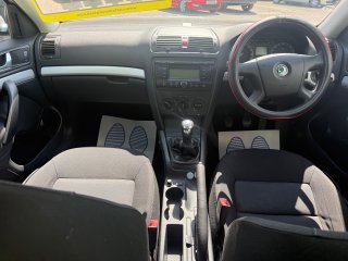 /photos/10983/6ef03813-96c7-ef7c-9e8d-2a87f8a8510a_i320x240.jpg