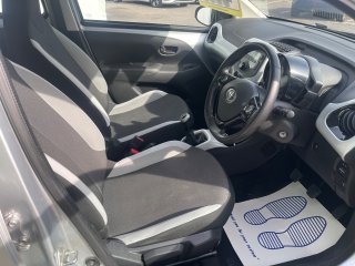 /photos/10983/9064f438-d3b9-5139-8fd1-665ff4a9fb08_i320x240.jpg