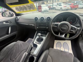 /photos/10983/919b8fe9-210a-cefa-7cd4-cf1d3bc83a2d_i320x240.jpg