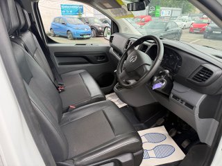/photos/10983/a6ed7e48-2d08-4616-7faf-8e0711a25b65_i320x240.jpg